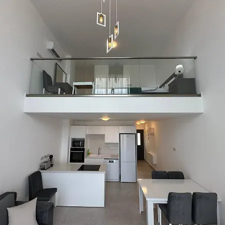 Apartment Dejablue, Block C, Unit 22