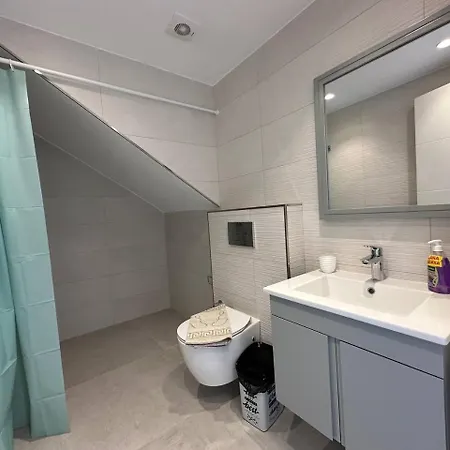 Dejablue, Block C, Unit 22 Kalogrea