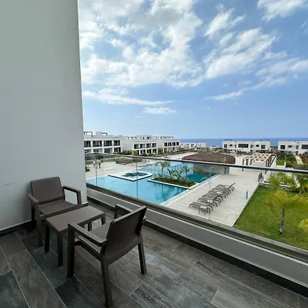 Dejablue, Block C, Unit 22 Apartment Kalogrea