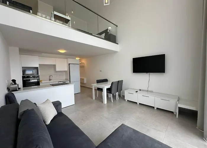 Dejablue, Block C, Unit 22 Daire